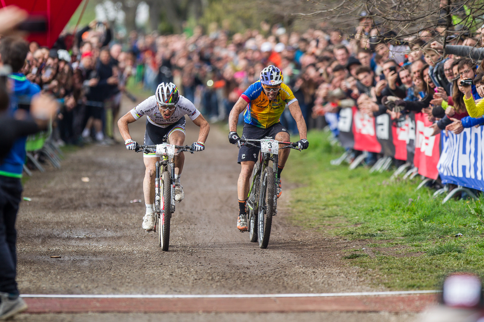 Schurter vince allo sprint su Fontana - Internazionali d'italia Series XC #2, Milano Schurter vince allo sprint su Fontana - Internazionali d'italia Series XC #2, Milano