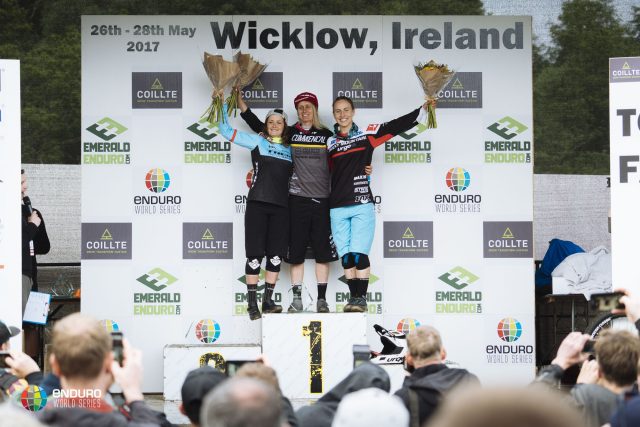 Il podio femminile al round irlandese delle EWS