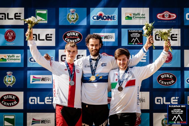 Podio Elite Men: Payet 1°, Lukasik 2°, Revelli 3°