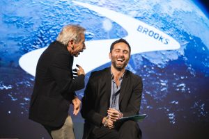 Matteo Caccia, Matteo Caccia è un attore teatrale e conduttore radiofonico italiano, in compagnia di Giovanni Storti, da sempre fan di Brooks e tra i protagonisti della serata