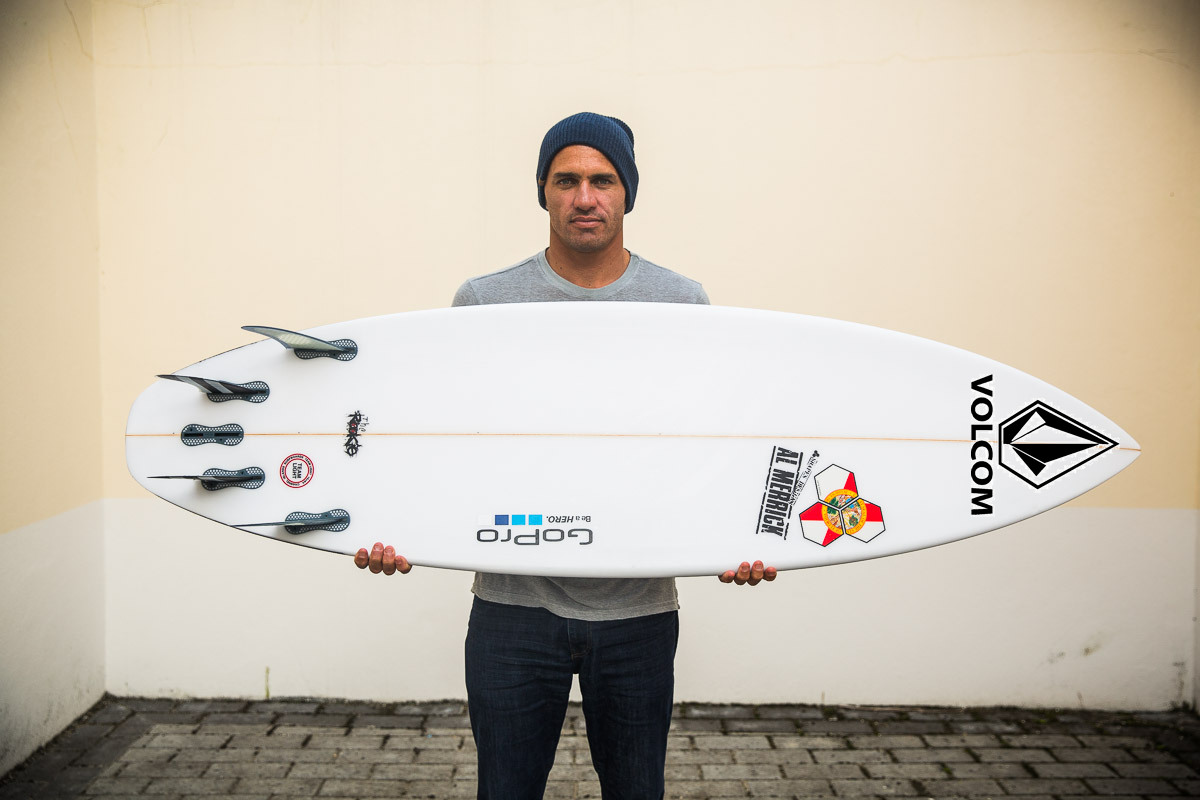 http://www.4actionsport.it/wp-content/uploads/2020/02/kelly-slater-sponsor-4surf-volcom.jpg