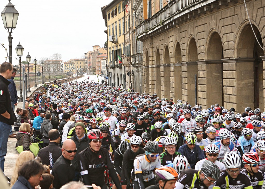 Il gruppo si prepara alla partenza