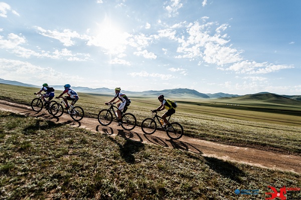 Entra nel vivo il Mongolia Bike Challenge (foto organizzatori)
