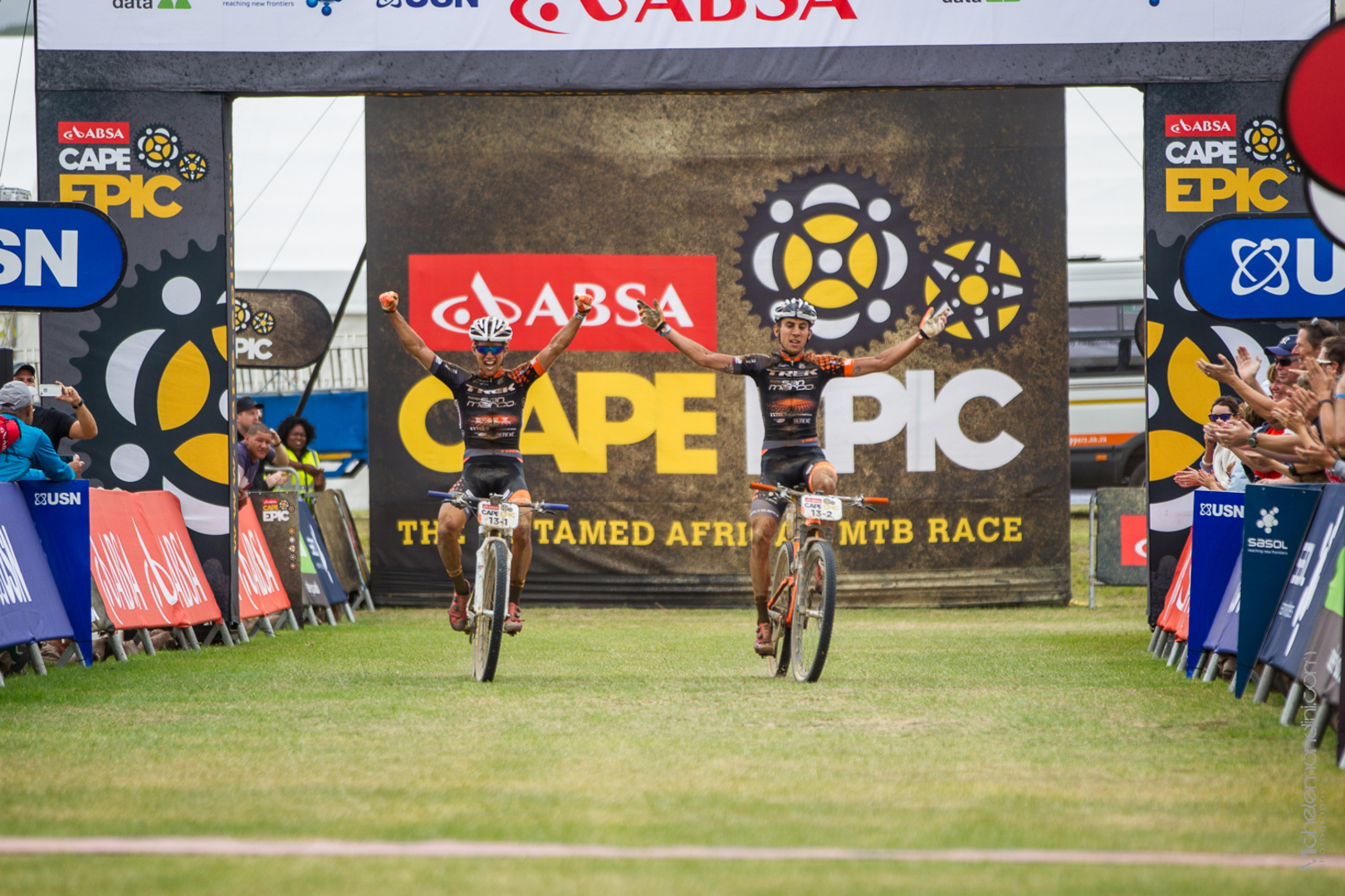 Porro e Ferraro vincono la 4^ tappa della Cape Epic