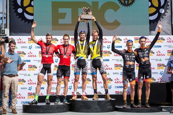 Il podio finale dell'Absa Cape Epic