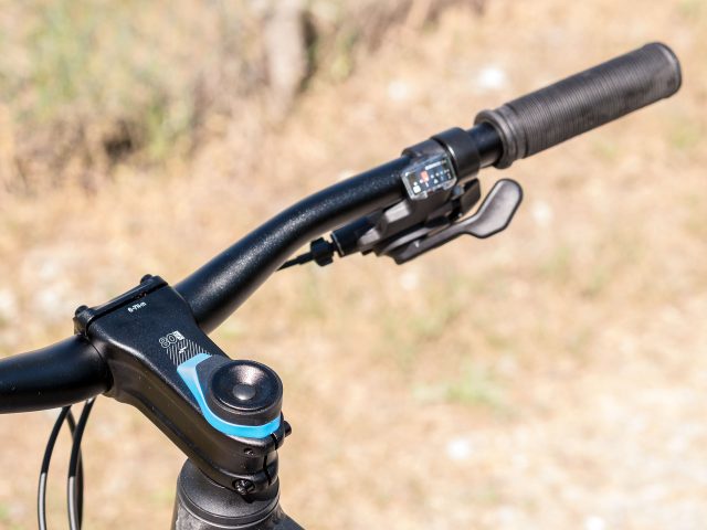 Il manubrio della Rockrider 520 27,5"