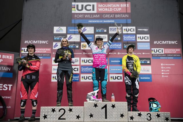Manon Carpenter, Myriam Nicole, Tracey Hannah, Emilie Siegenthaler sul podio di Fort William