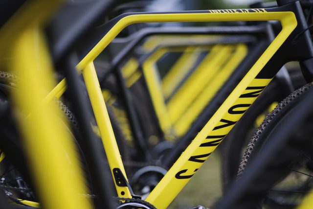 La flotta di Inflite CF SLX alla presentazione Canyon