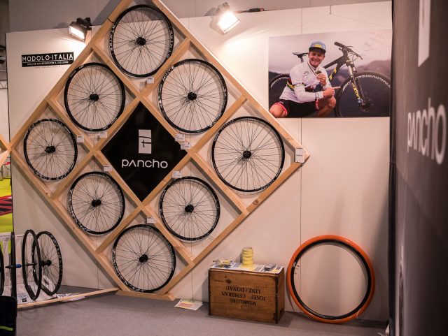 Il range di ruote Pancho Wheels, con cerchi in alluminio o carbonio