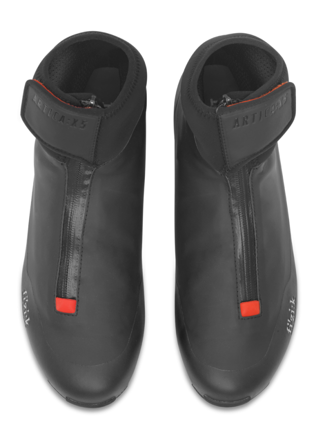 Vista superiore delle Fizik Artica X5