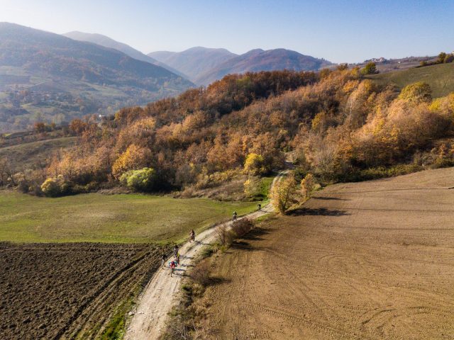 Il magnifico paesaggio dei Colli Piacentini, scenario della prima Finger Cross - foto: Photografem