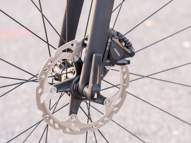 Attacco disco Flat Mount sulla forcelle One One Four SLX Disc