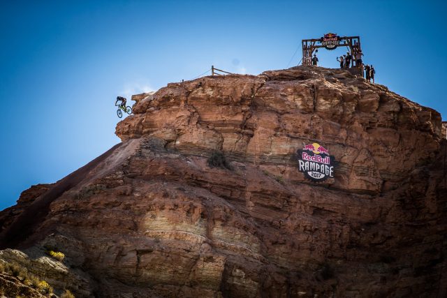 L'iconico start della Red Bull Rampage