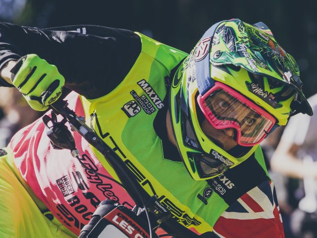 Jack Moir al Crankworx di Les Gets - foto: Adrian Marcoux
