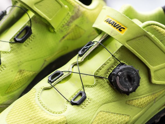 Mavic XA Pro: sistema di chiusura misto