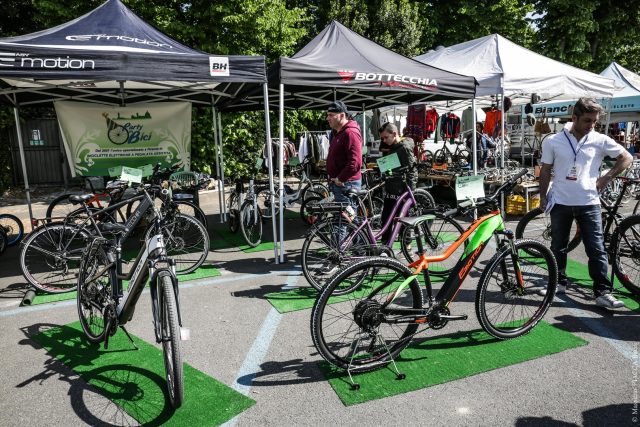 Area espositiva durante il Florence Bike Festival 2017
