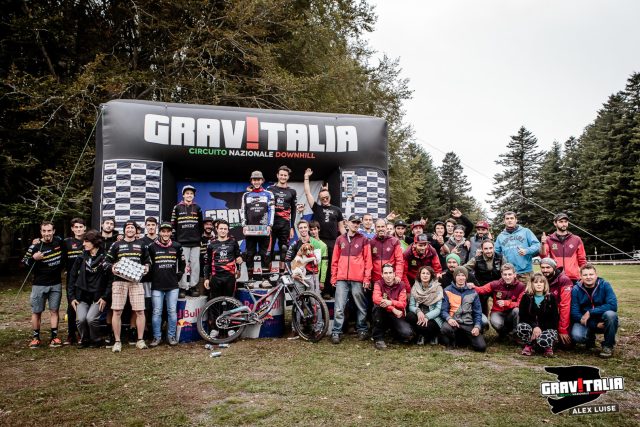 Un'istantanea dei vincitori Gravitalia 2017 al round finale del Monte Amiata