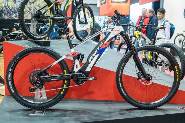Fantic XF1 Integra Enduro 180 esposta a Eurobike 2017