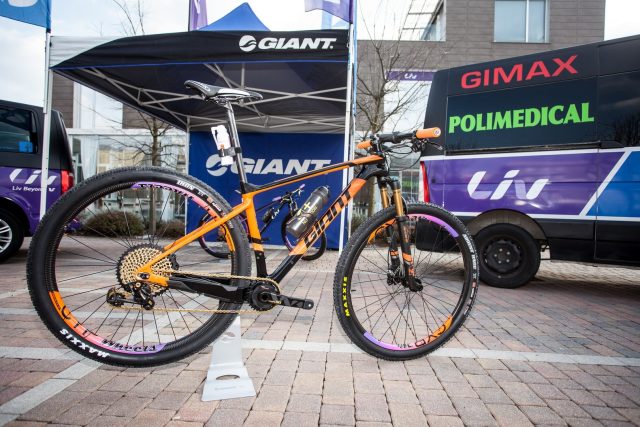 Giant XTC Adv 29
