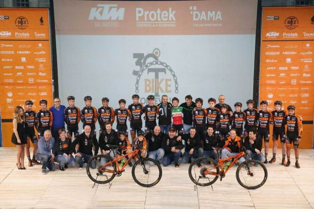La presentazione del team KTM Protek Dama