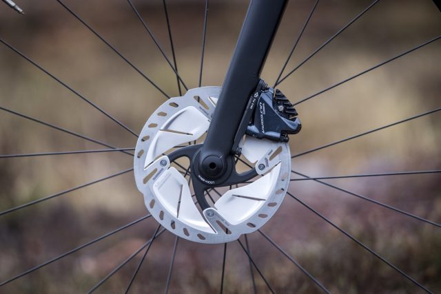 Freni Ultegra Di2 Disc con rotori Ice Tech