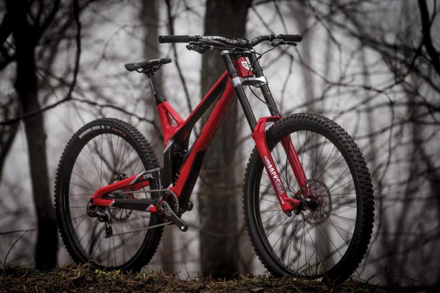 Rock Shox BoXXer 2019, pronta per le ruote grandi da 29"