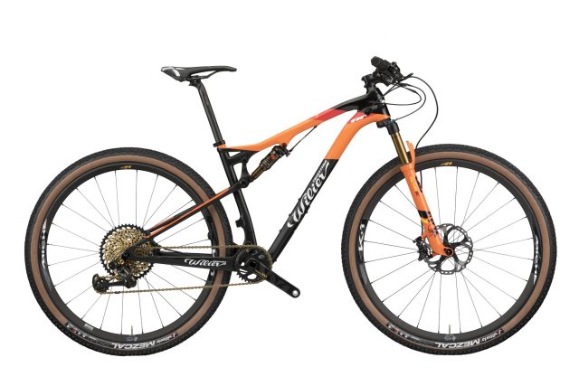 Wilier 110FX nell'allestimento top di gamma basato su SRAM XX1 Eagle 1x12v e Fox 32 SC Factory