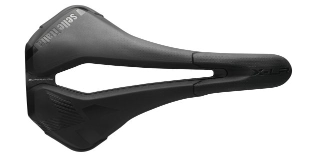 Vista superiore di X-LR Aircross Superflow