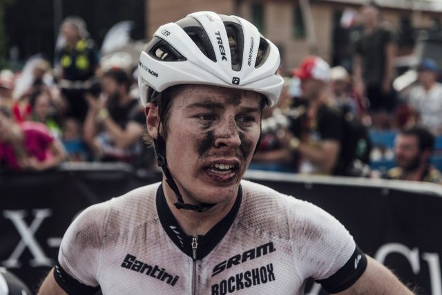 La faccia di Anton Cooper all'arrivo dice tutto...