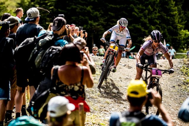 L'atleta di casa Jolanda Neff