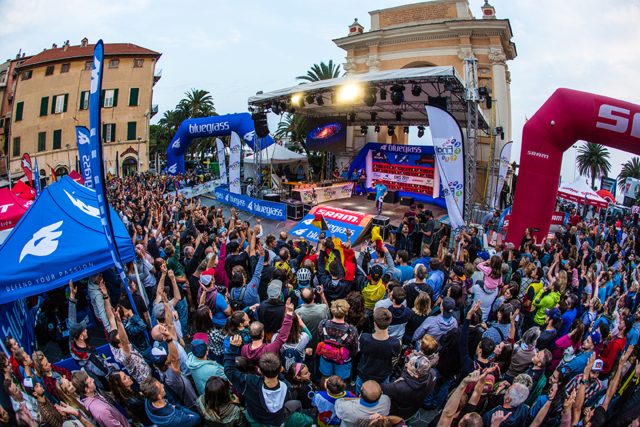 Migliaia di presenze al FLOW OUTDOOR FESTIVAL by VIBRAM 2017