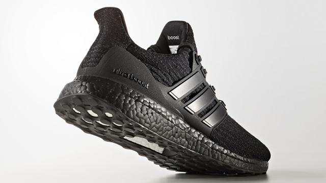 adidas ULTRABOOSTBLACK IS BACK 