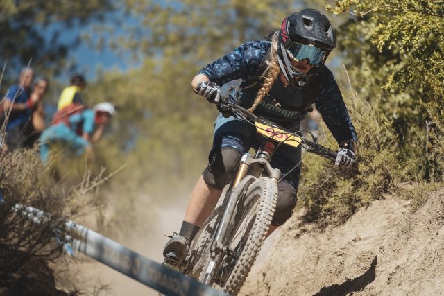 Ella Conolly trionfa nuovamente nelle U21 Women