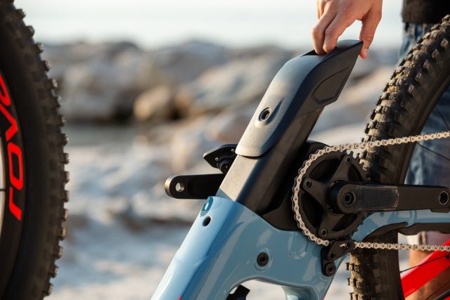Batteria rimovibile dal basso