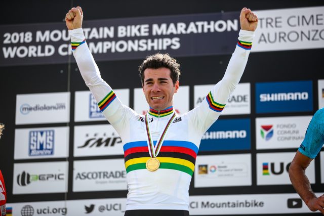 Avancini emozionato sul podio dei Mondiali Marathon 2018