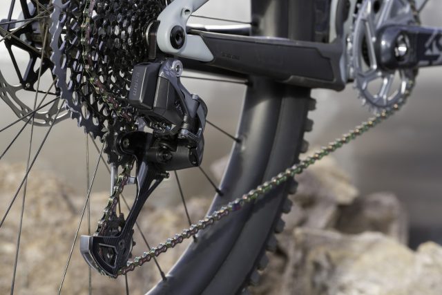 Cambio posteriore SRAM X01 Eagle AXS