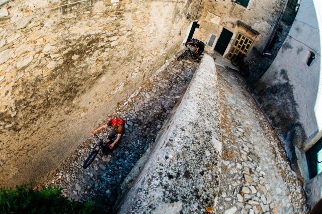 Tra i vicoli di Pietra Ligure - foto: Nicola Damonte