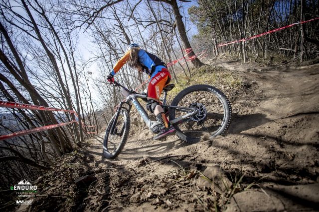 Giulia Amone, team Bike Garage, terza assoluta tra le ragazze