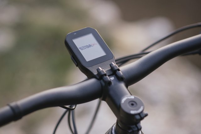 Display Head Up con ampio schermo da 2,8" e grandi possibilità di personalizzazione