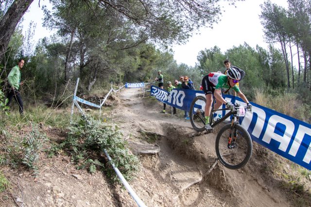 Eva Lechner sfortunata alla Andora Race Cup, persa per una foratura
