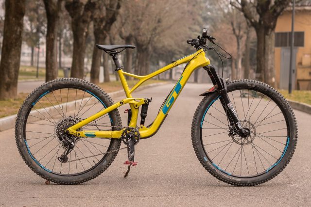 GT Sensor Carbon Pro