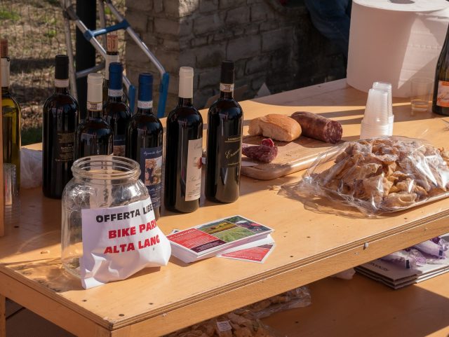 Si mangia e si beve bene in Alta Langa