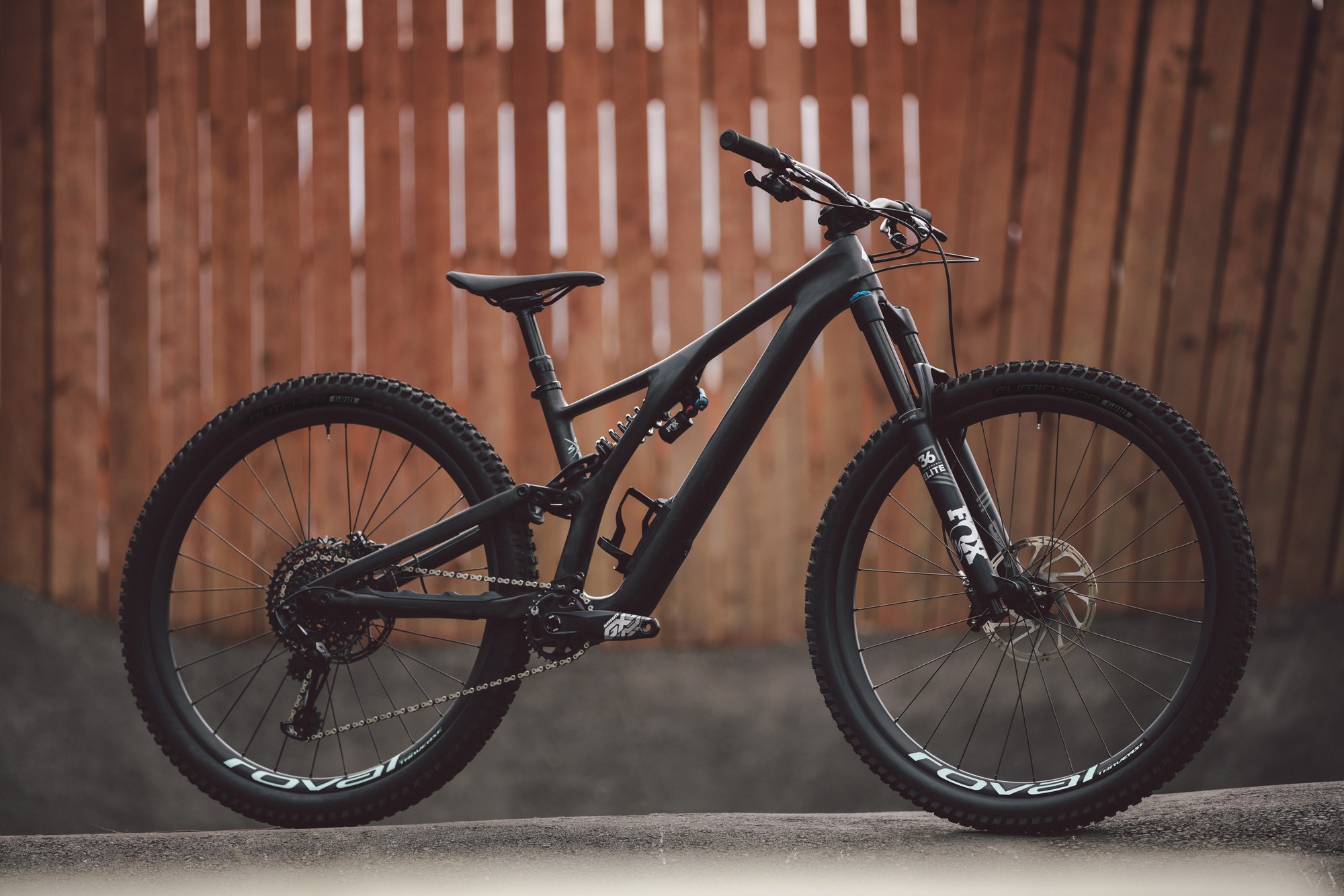 Specialized Stumpjumper Evo Pro Carbon, la trail bike aggressiva