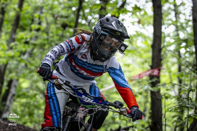 Alia Marcellini vince all'esordio nell'e-Enduro