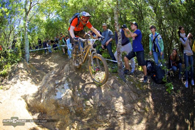 Steve Peat in gara a Punta Ala nel 2013