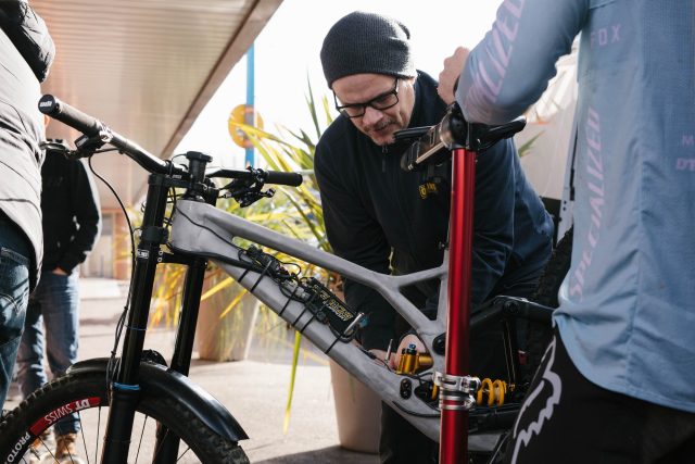 La nuova Specialized Demo 29 in fase di sviluppo