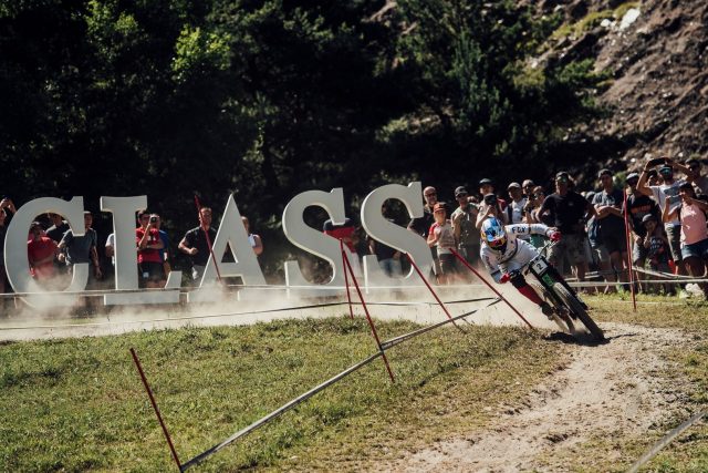 Loic Bruni velocissimo e pulitissimo nella guida