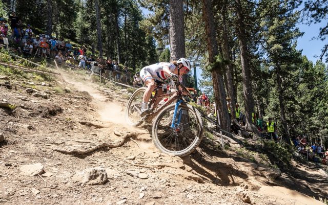 Anne Terpstra alla sua prima vittoria tra le Elite, anche la prima per un'atleta olandese in campo femminile