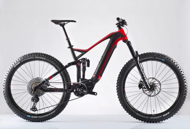 Brinke X5R+ Race