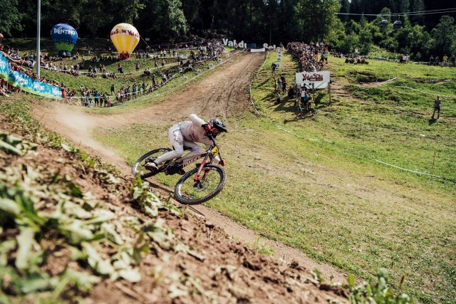 Amaury Pierron sul tratto finale della Black Snake
